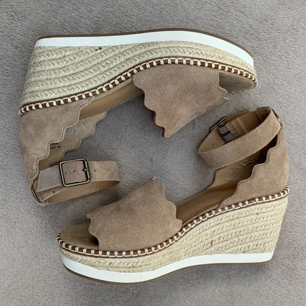 Crown Vintage Daffodil Genuine Suede & Espadrille Platform Wedge Sandals Sz7